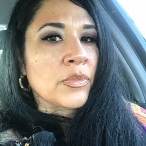 Meet your Posher, Marlina